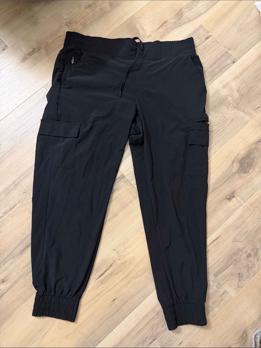 size XL All in Motion black  joggers